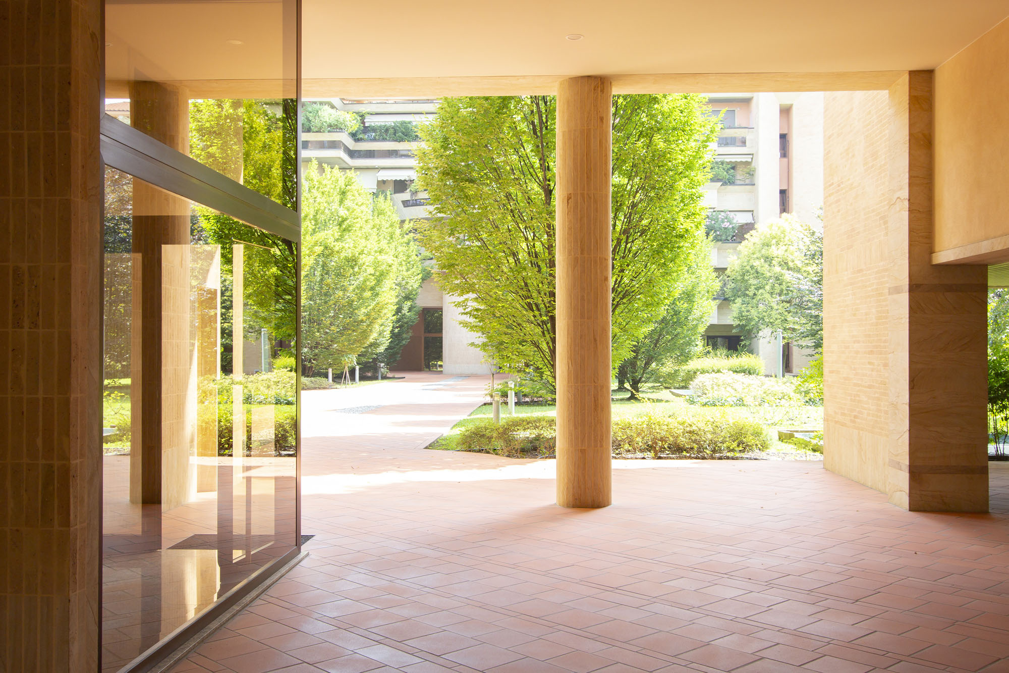 3 ingresso scala AFFITTO – Via Niccolò Macchiavelli 11A Paderno Dugnano (MI) – Bilocale
