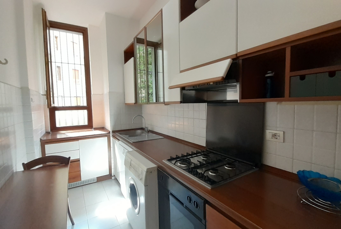 AFFITTO – Via Pancaldo Leone 8 – Trilocale