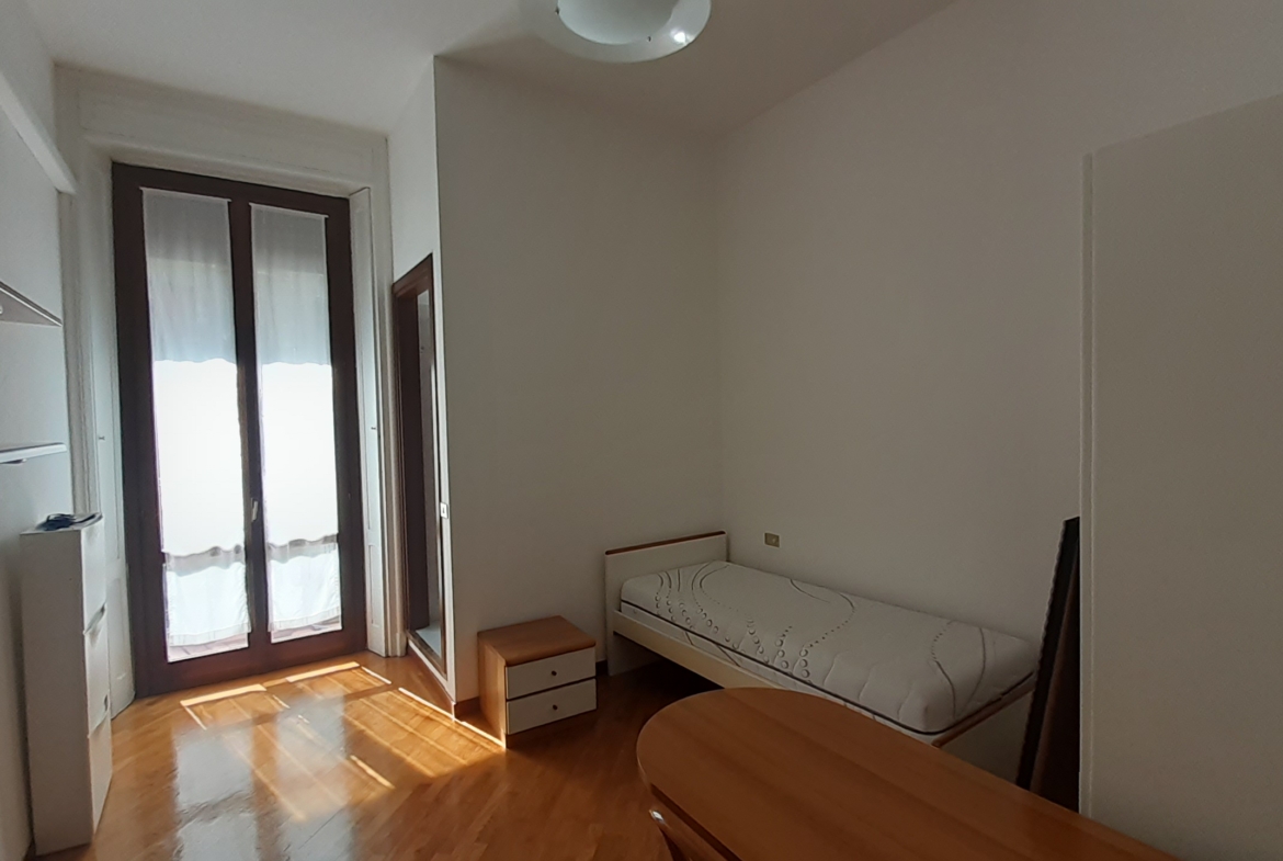AFFITTO – Via Pancaldo Leone 8 – Trilocale