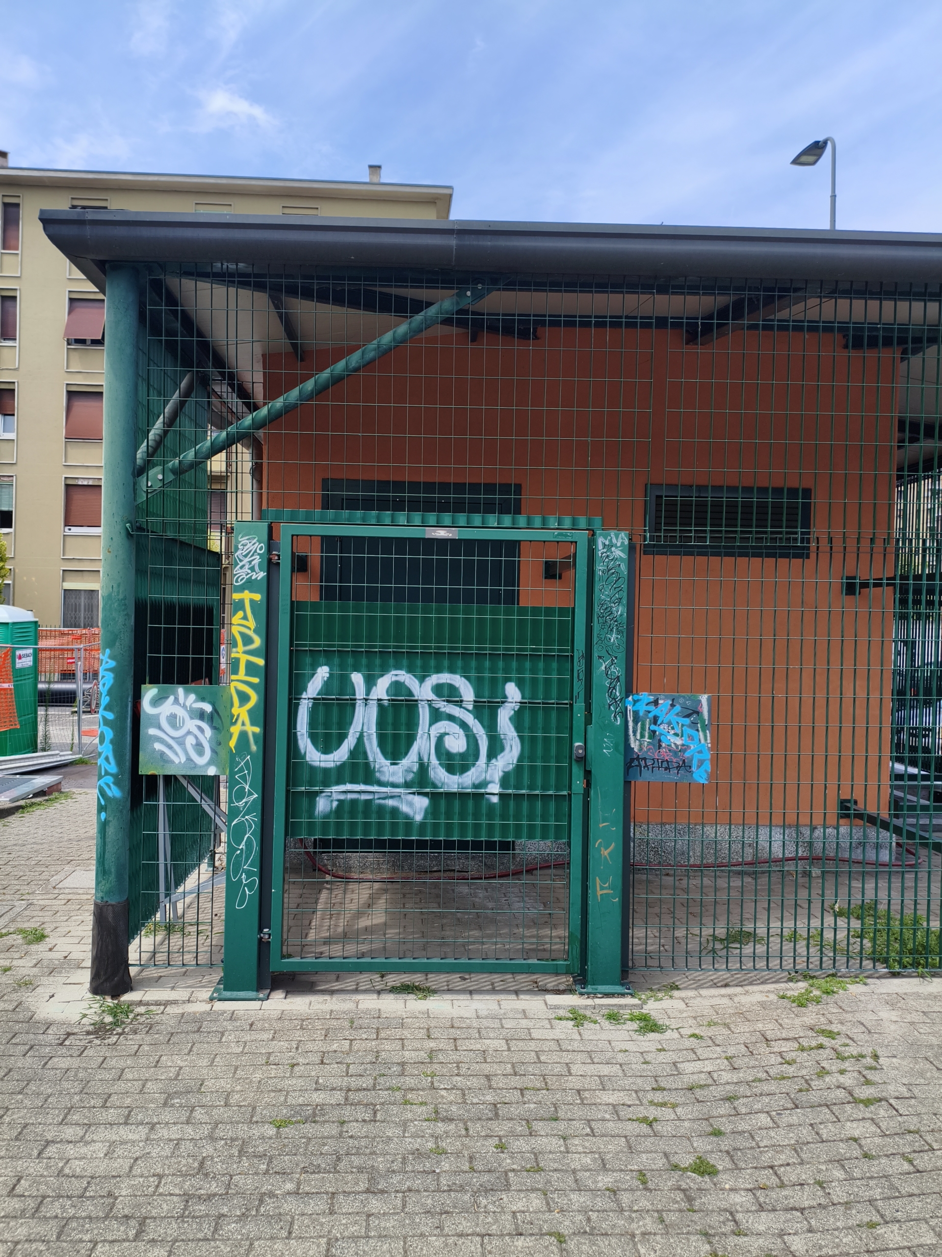 AFFITTO – Via Innocenzo Isimbardi 63 – BOX