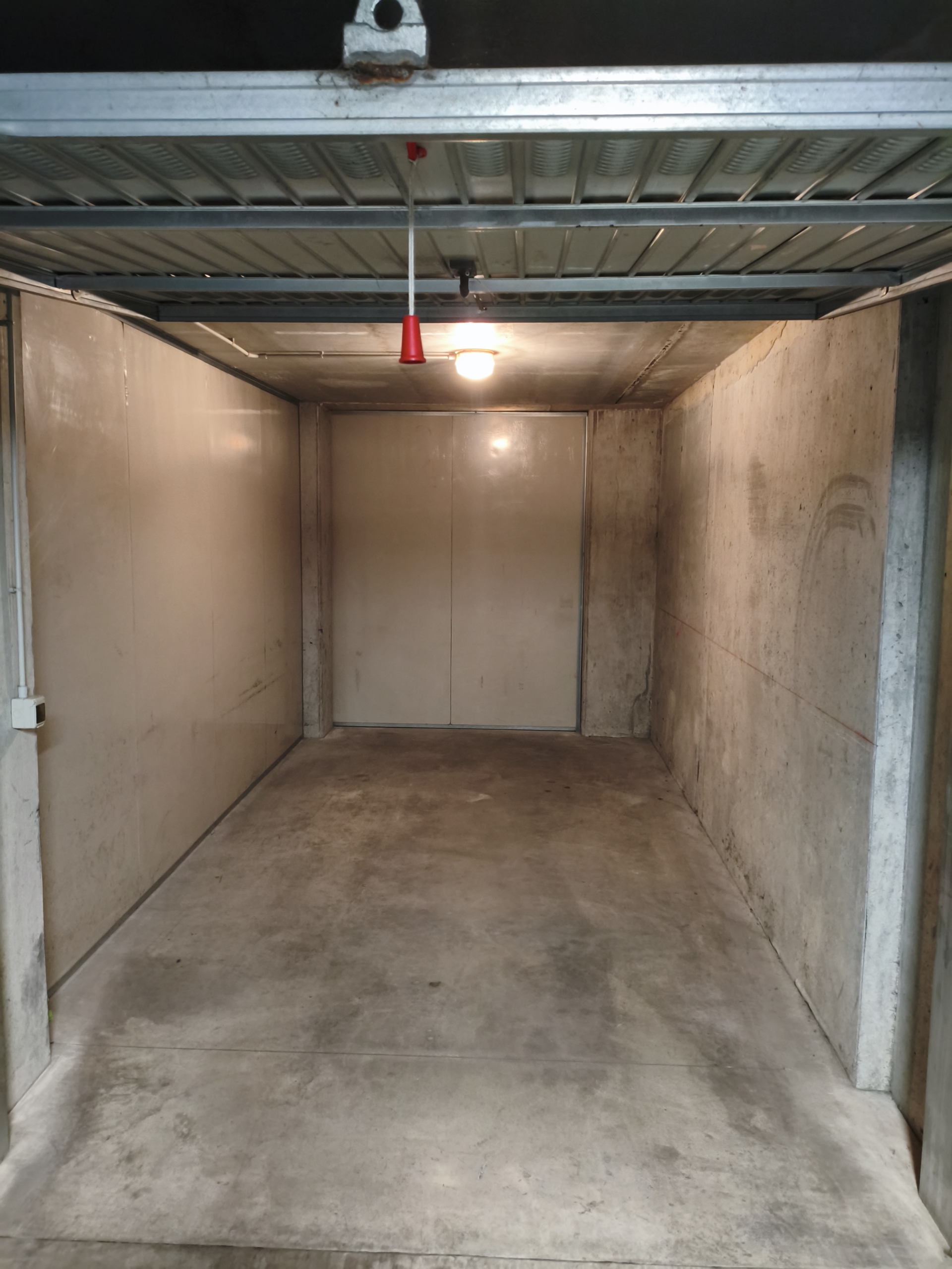 AFFITTO – Via Innocenzo Isimbardi 63 – BOX