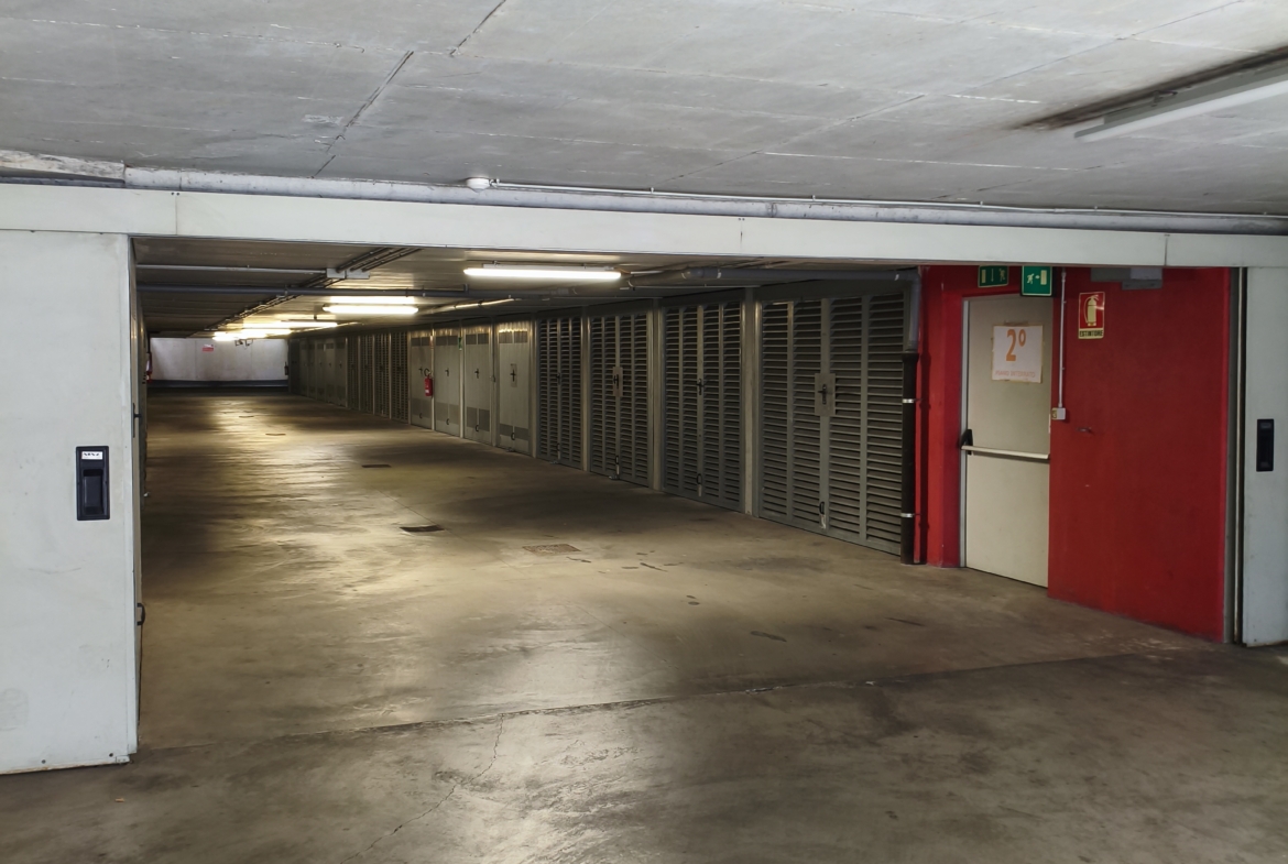 AFFITTO – Via Innocenzo Isimbardi 63 – BOX