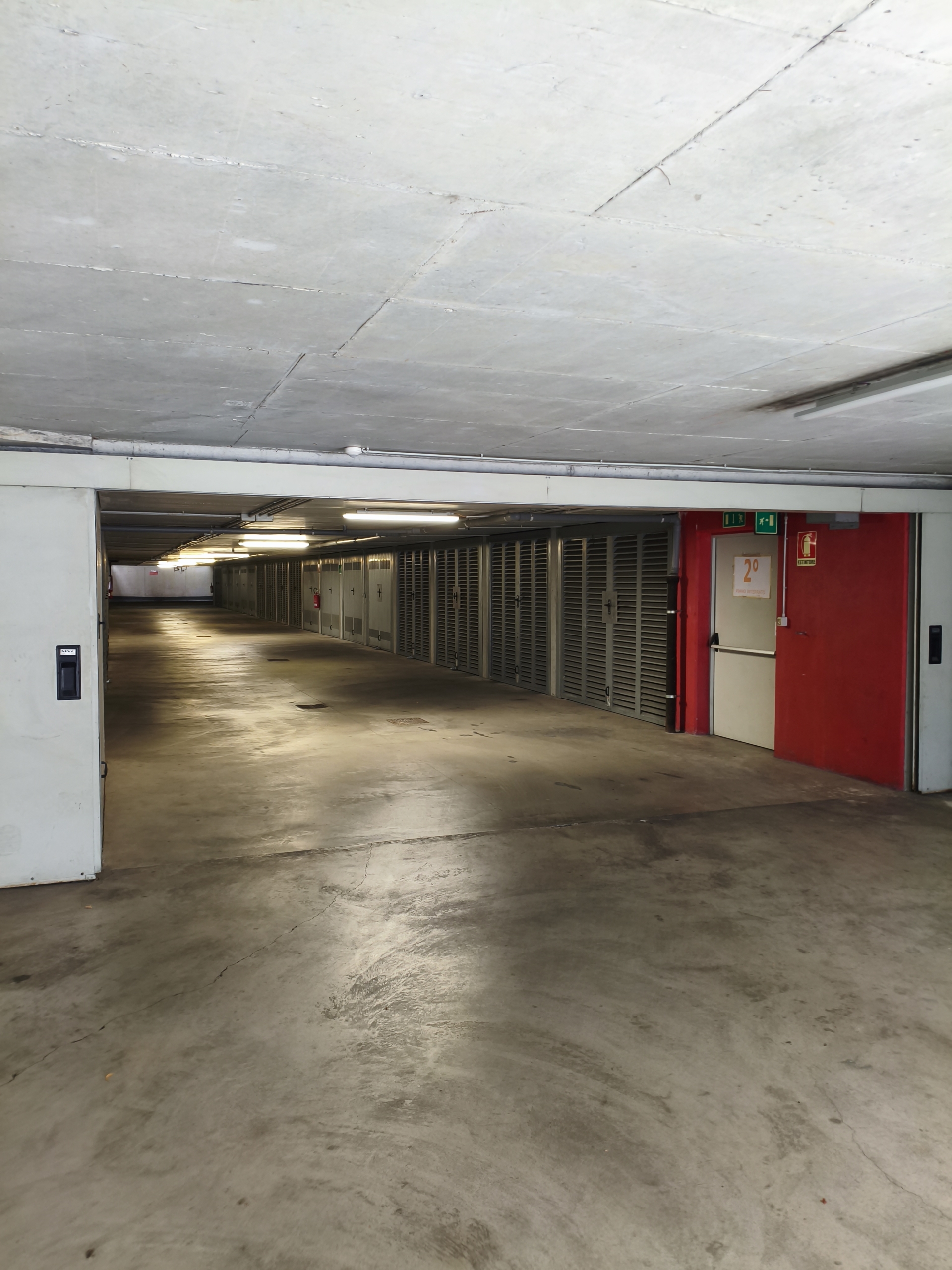 AFFITTO – Via Innocenzo Isimbardi 63 – BOX